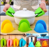 Silicone Pot Holder Heat Resistant, Oven Mitts Glove Cooking Pinch Grips Glove Hand Clip Convenient Pot Holder Kitchen Pot Holder Utensil Tool (Multicolor) – Set of-2 